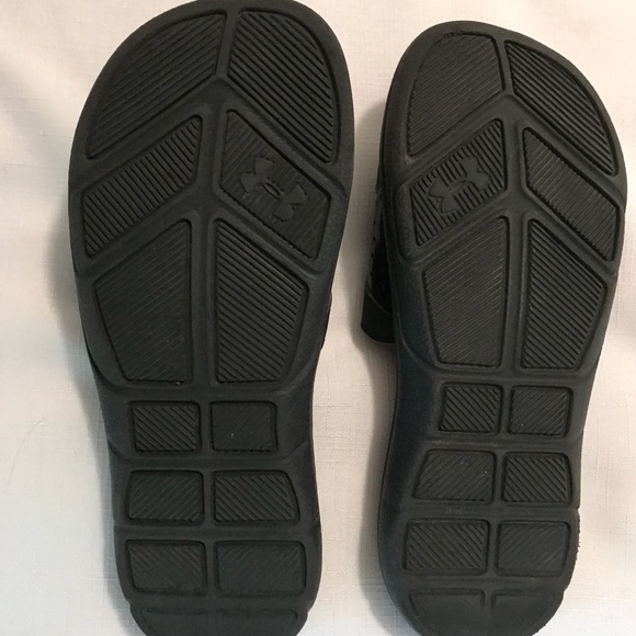 under armor slip on sandals
